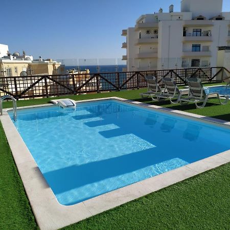 Ocean Breeze - Terrace Pools Armacao de Pera Exterior foto