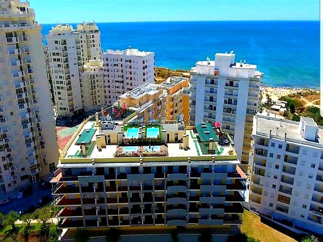 Ocean Breeze - Terrace Pools Armacao de Pera Exterior foto